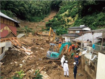 愛媛県宇和島市吉田町（高松市消防局提供）