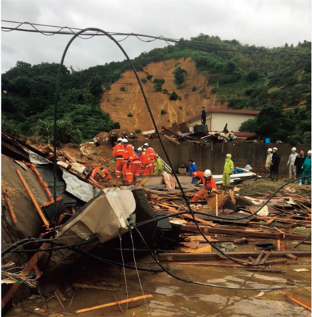 愛媛県宇和島市の活動状況（宇和島地区広域事務組合消防本部提供）