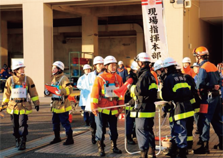 消防活動訓練(女性活躍推進コース)の写真