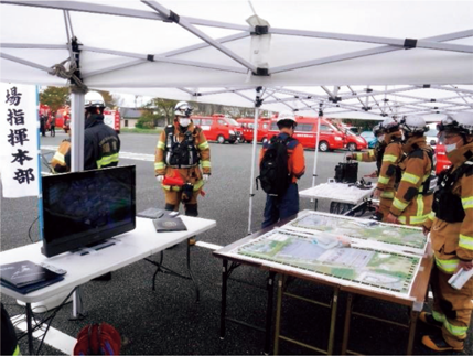 避難指示区域内における大規模火災対応訓練におけるドローン映像を活用した指揮活動

