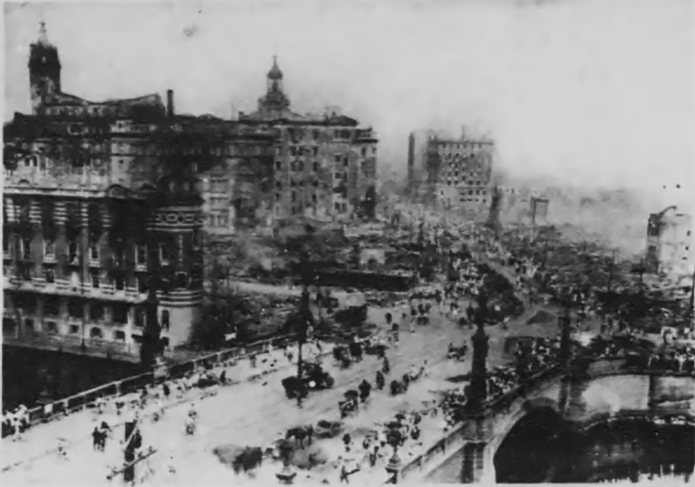 日本橋(1923年) 関東大震災写真帖(日本聯合通信社編) 日本橋(1923年) 関東大震災写真帖(日本聯合通信社編)